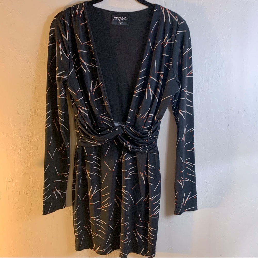 ❤️Nasty Gal Plunge Dress